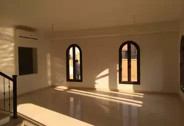 Town House For rent - 3 rooms