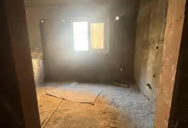 شقق للبيع - 3 غرف - بالدور 1