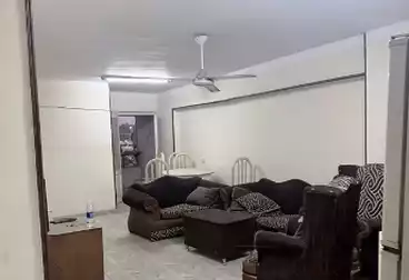 شقق للبيع - 3 غرف - بالدور 1