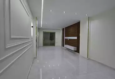 شقق للبيع - 3 غرف - بالدور 10