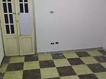 Apartments For sale - 2 rooms - floor 5