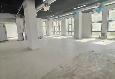 Corporate Branch For rent - 8 rooms - floor 2