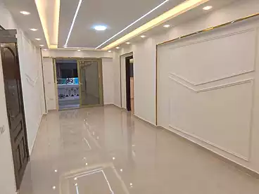 شقق للبيع - 3 غرف - بالدور 2