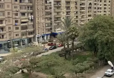 Apartments For sale - 3 rooms - floor 5