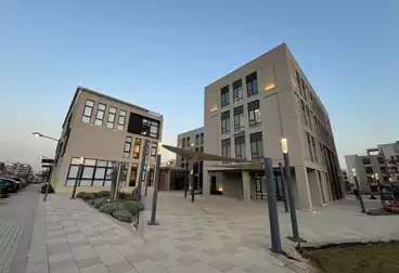 إداري للبيع - 1 غرف - بالدور 1