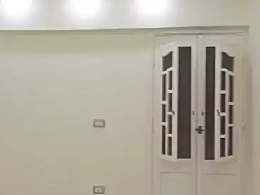 Apartments For sale - 2 rooms - floor 5