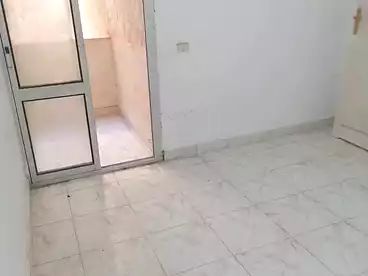 عقارات للبيع - 2 غرف - بالدور 4