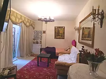 ستوديو للإيجار - 1 غرف - بالدور 0