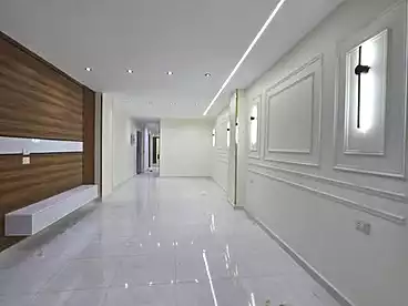 شقق للبيع - 3 غرف - بالدور 10