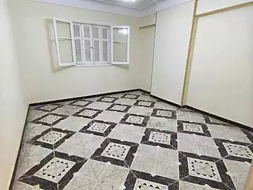 شقق للبيع - 3 غرف - بالدور 2