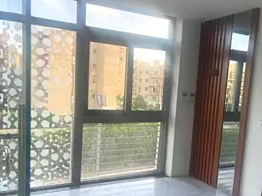 إداري للإيجار - 4 غرف - بالدور 2