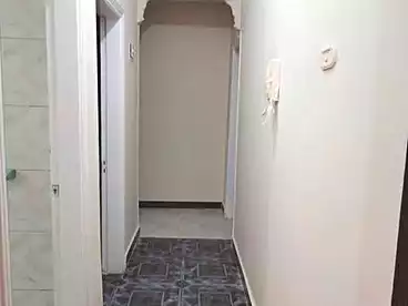 Apartments For sale - 3 rooms - floor 1