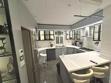 Penthouse For sale - 3 rooms - floor 2