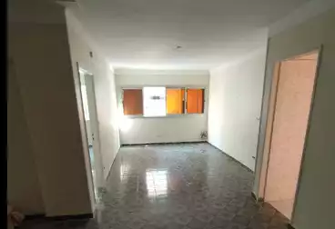 Apartments For sale - 2 rooms - floor 6