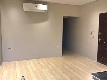 Apartments For sale - 2 rooms - floor 1