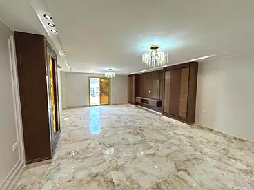 Apartments For sale - 3 rooms - floor 2