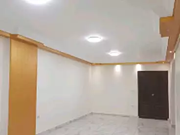 Apartments For rent - 3 rooms - floor 5