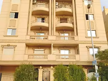 شقق للبيع - 3 غرف - بالدور 5