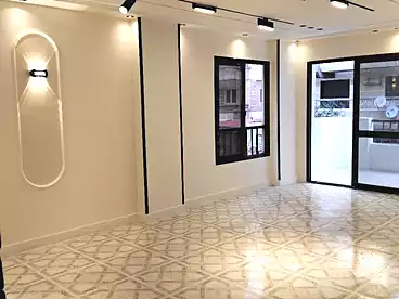 شقق للبيع - 3 غرف - بالدور 1