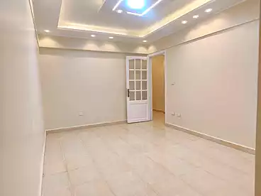 شقق للبيع - 3 غرف - بالدور 6