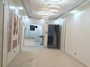 شقق للبيع - 3 غرف - بالدور 1