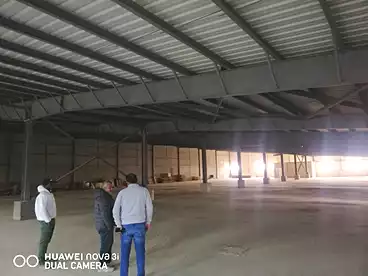 مخازن للإيجار