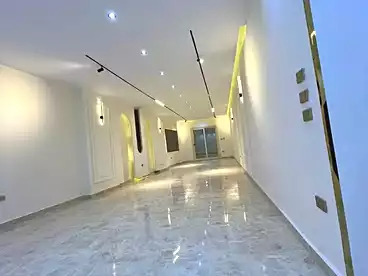 Apartments For sale - 3 rooms - floor 2