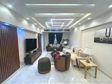 شقق مفروشة للبيع - 3 غرف - بالدور 2