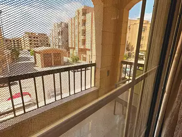 شقق للبيع - 3 غرف - بالدور 1