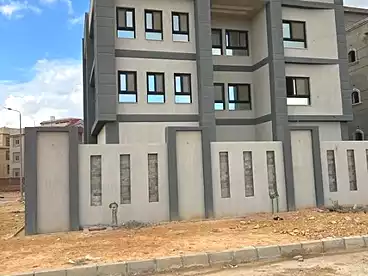 Properties For sale - 8 rooms