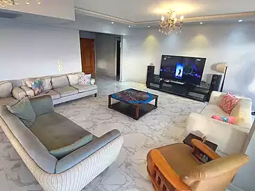 Apartments For sale - 3 rooms - floor 17