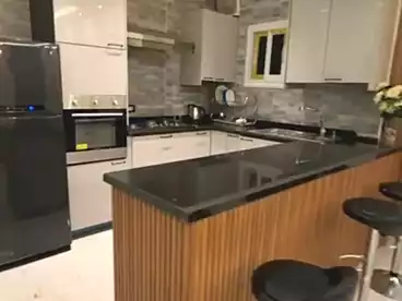 عقارات للإيجار - 3 غرف - بالدور 1