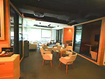 Properties For rent - 8 rooms - floor 1