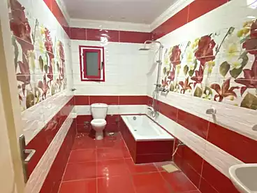 Apartments For sale - 3 rooms - floor 1