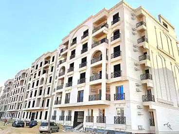 شقق للبيع - 3 غرف - بالدور 0