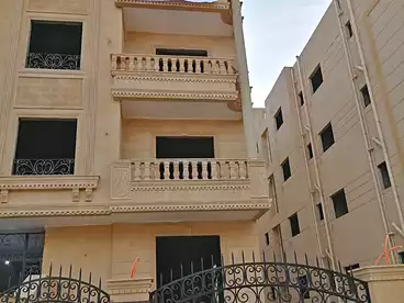 Apartments For sale - 3 rooms - floor 4