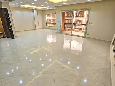 عقارات للإيجار - 6 غرف - بالدور 1