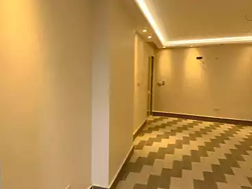 Apartments For sale - 3 rooms - floor 2