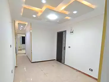 شقق للبيع - 3 غرف - بالدور 11