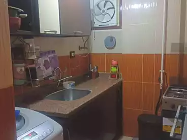 شقق للبيع - 2 غرف - بالدور 8