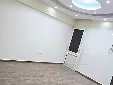 شقق للإيجار - 3 غرف - بالدور 9