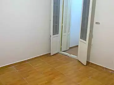 Apartments For sale - 2 rooms - floor 11