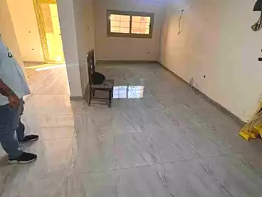 Apartments For sale - 3 rooms - floor 8