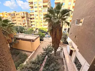 Apartments For sale - 2 rooms - floor 2
