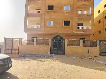 عقارات للبيع - 3 غرف - بالدور 1
