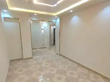 شقق للبيع - 3 غرف - بالدور 2