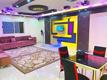 شقق مفروشة للبيع - 3 غرف - بالدور 11