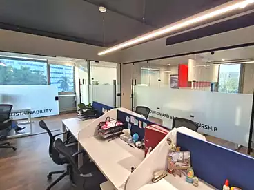 Corporate Branch For rent - 7 rooms - floor 2