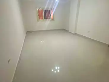 Apartments For sale - 2 rooms - floor 1