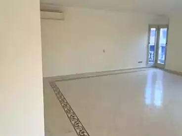 Apartments For rent - 3 rooms - floor 4
